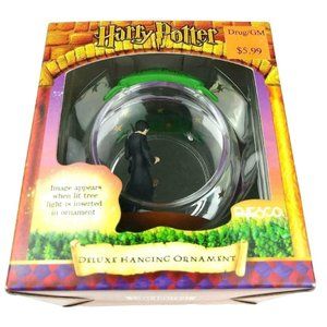 Harry Potter Enesco Ornament Cloak Wand Hogwarts Christmas New 881511 from 2001